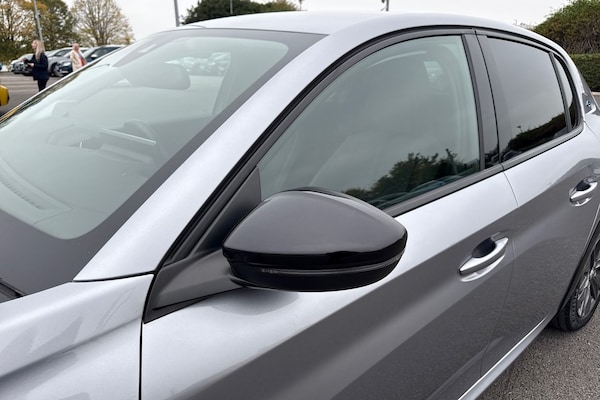 Used Peugeot E-208 2024 for sale - 76274678: Photo 28