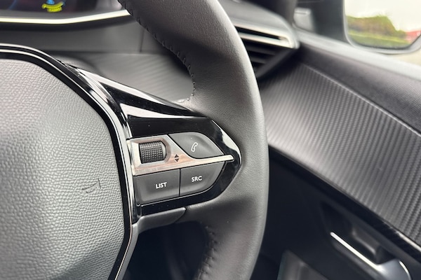 Used Peugeot E-208 2024 for sale - 76274678: Photo 39