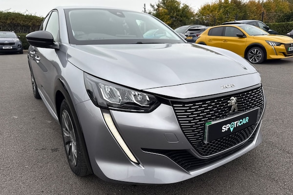 Used Peugeot E-208 2024 for sale - 76274678: Photo 8