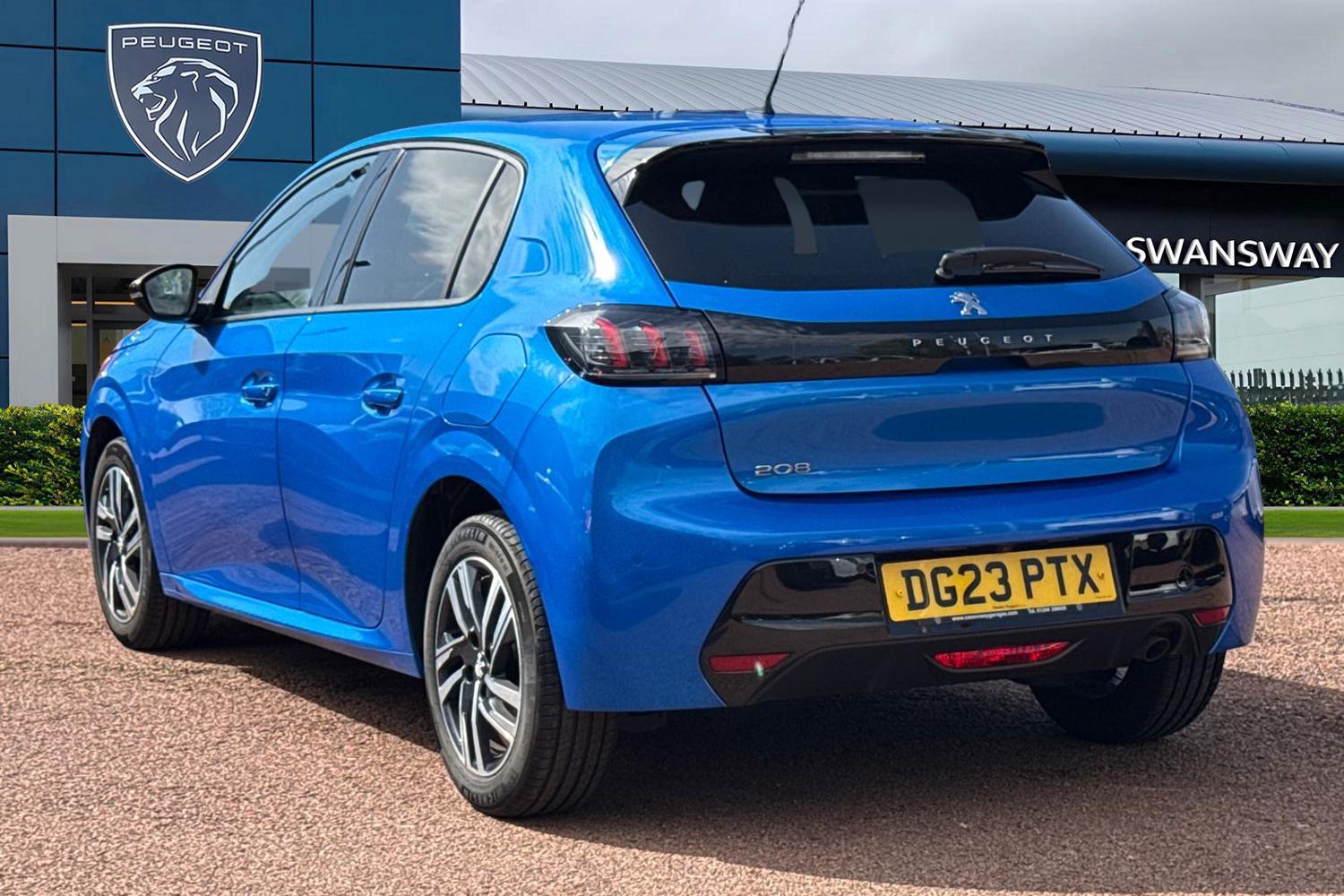 Used Peugeot 208 2023 for sale - 78168576: Photo 2