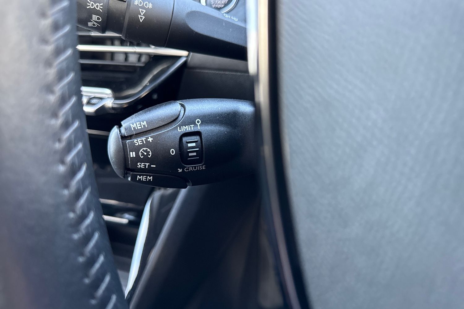 Used Peugeot 2008 2021 for sale - 77382377: Photo 40