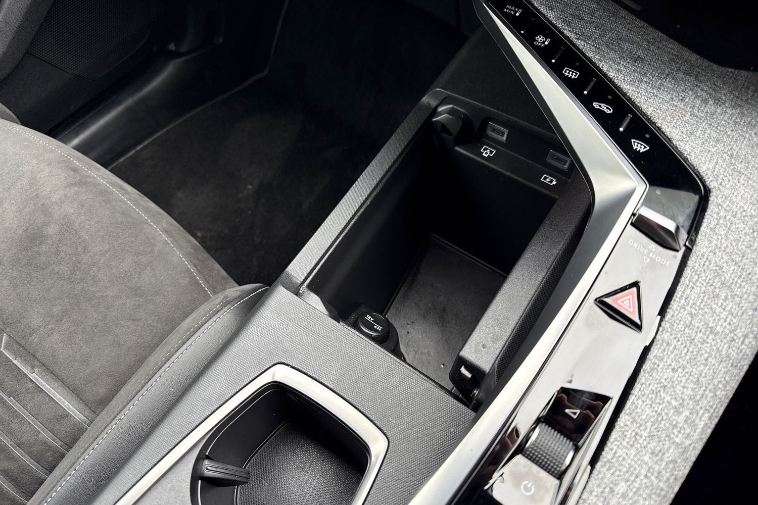 Used Peugeot 5008 2024 for sale - 77390122: Photo 58