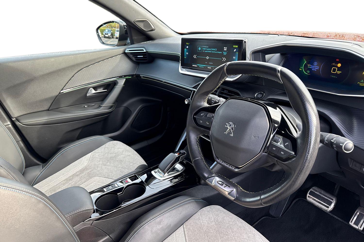 Used Peugeot 2008 2021 for sale - 76411703: Photo 13