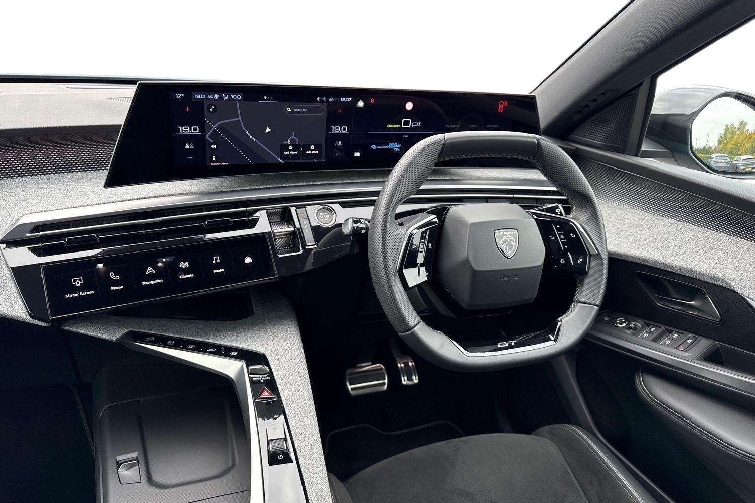 Used Peugeot E-3008 2024 for sale - 76194079: Photo 17