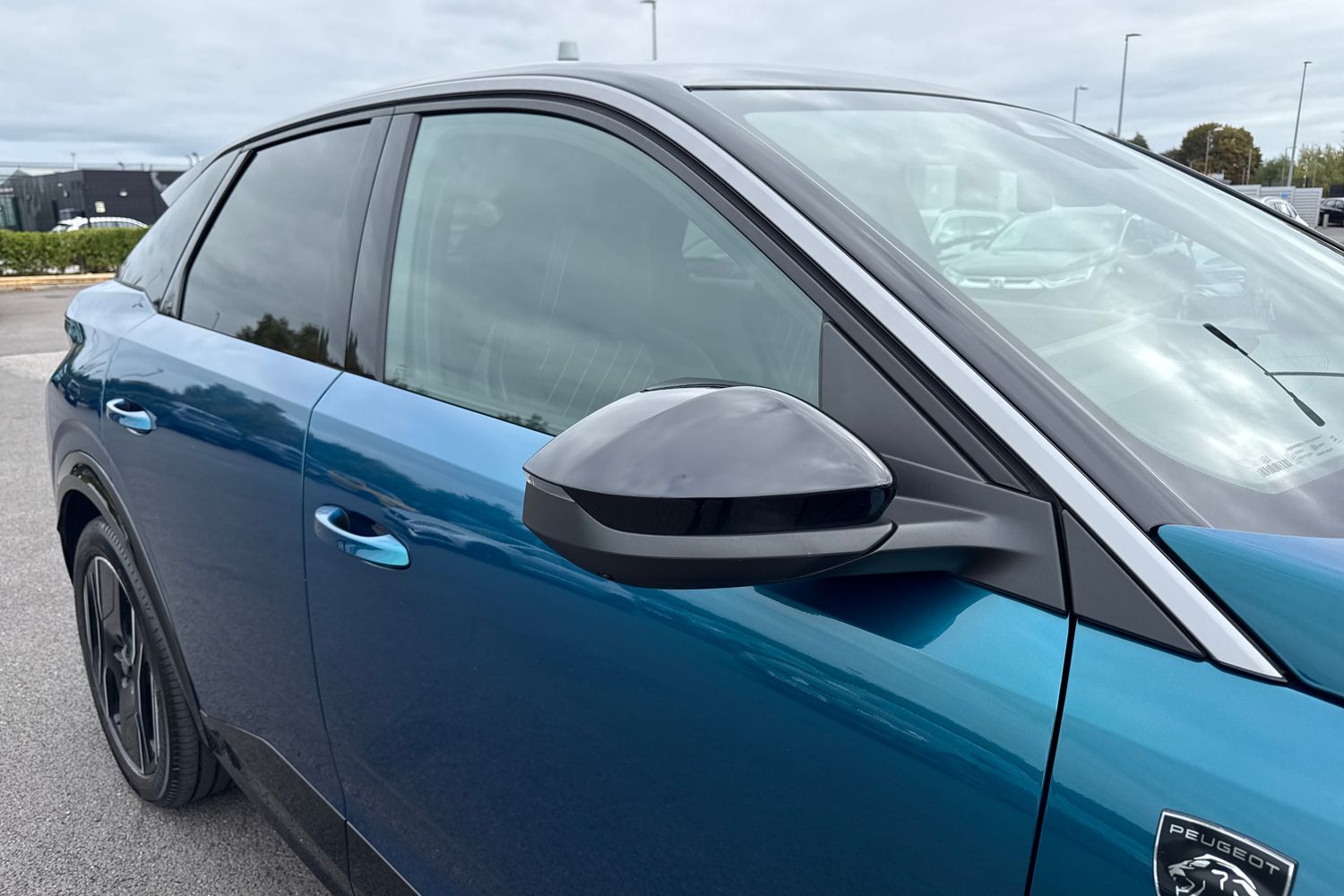 Used Peugeot E-3008 2024 for sale - 76194079: Photo 28