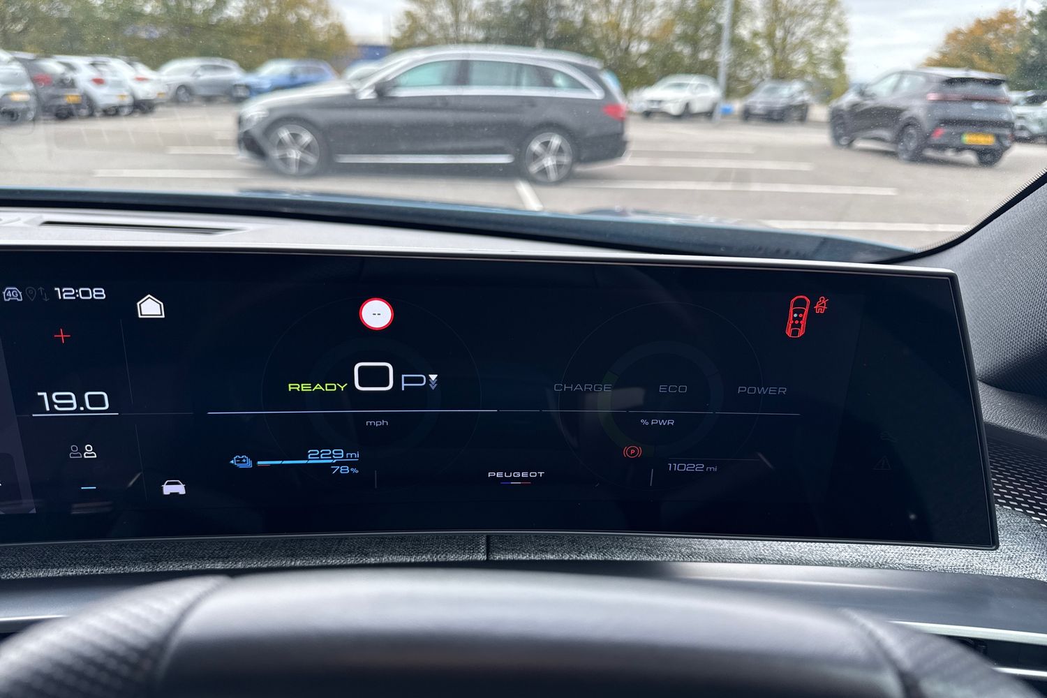 Used Peugeot E-3008 2024 for sale - 76194079: Photo 41