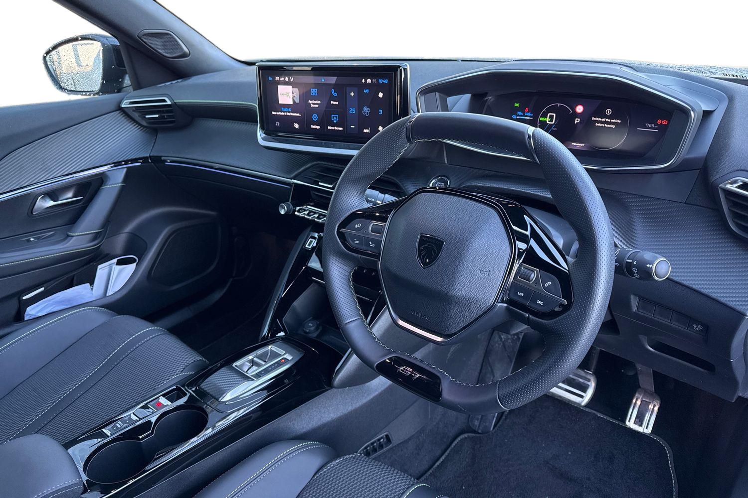 Used Peugeot E-2008 2024 for sale - 76697795: Photo 13