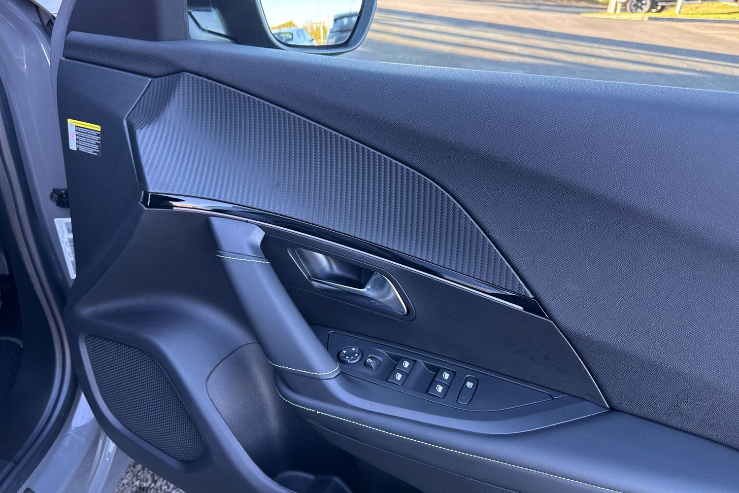 Used Peugeot E-2008 2024 for sale - 76697795: Photo 20