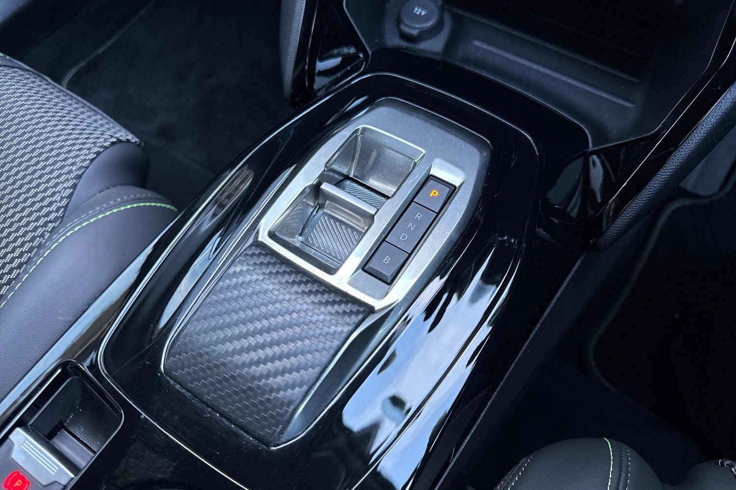 Used Peugeot E-2008 2024 for sale - 76697795: Photo 22