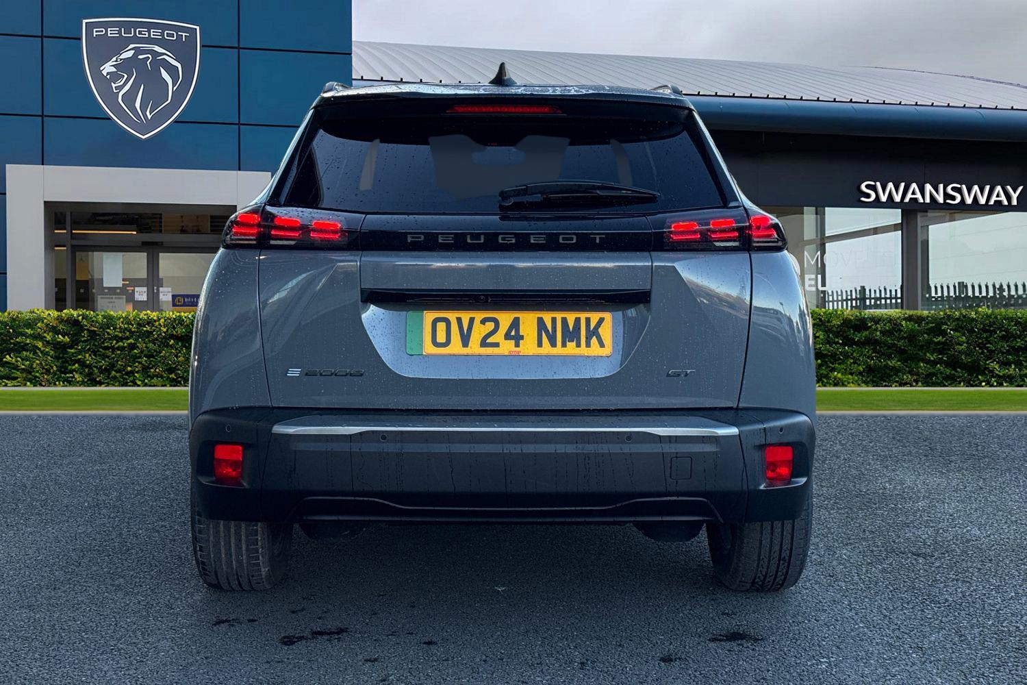 Used Peugeot E-2008 2024 for sale - 76697795: Photo 4