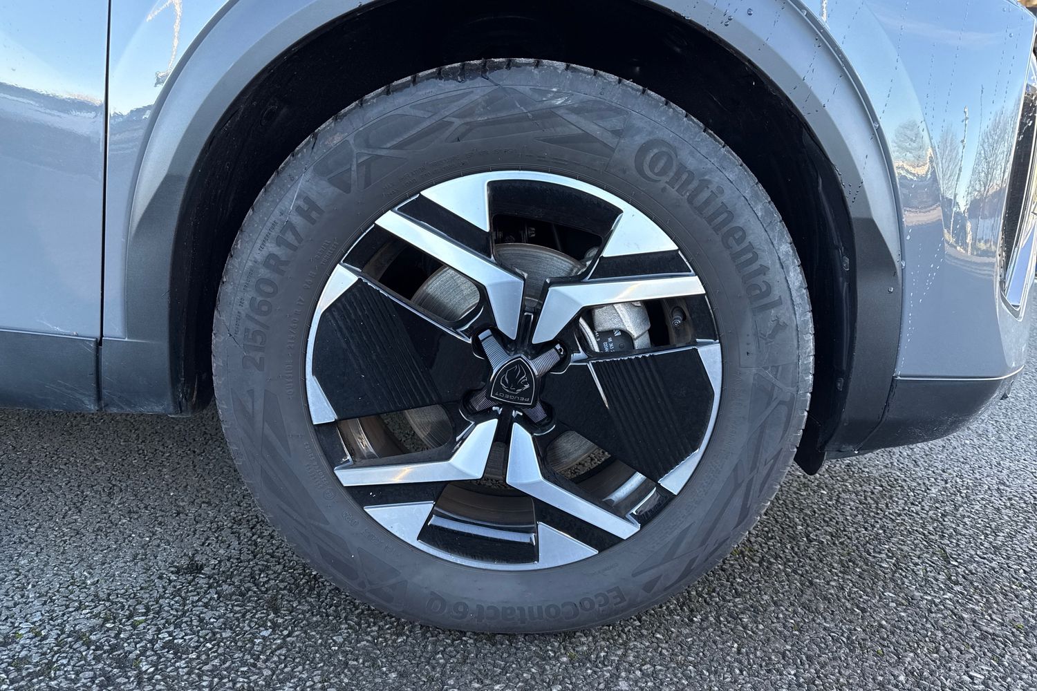 Used Peugeot E-2008 2024 for sale - 76697795: Photo 9