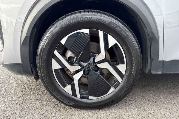 Used Peugeot 2008 2024 for sale - 76218623: Photo 12