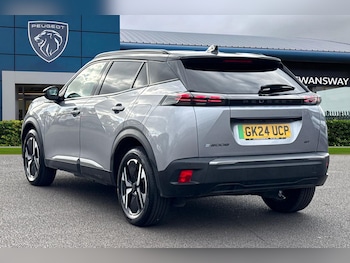 Used Peugeot 2008 2024 for sale - 76218623: Photo 2