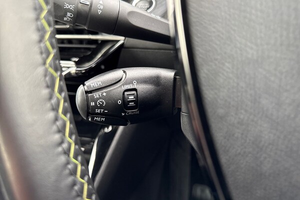 Used Peugeot 2008 2024 for sale - 76218623: Photo 41