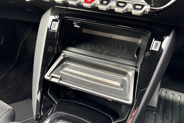 Used Peugeot 2008 2024 for sale - 76218623: Photo 56