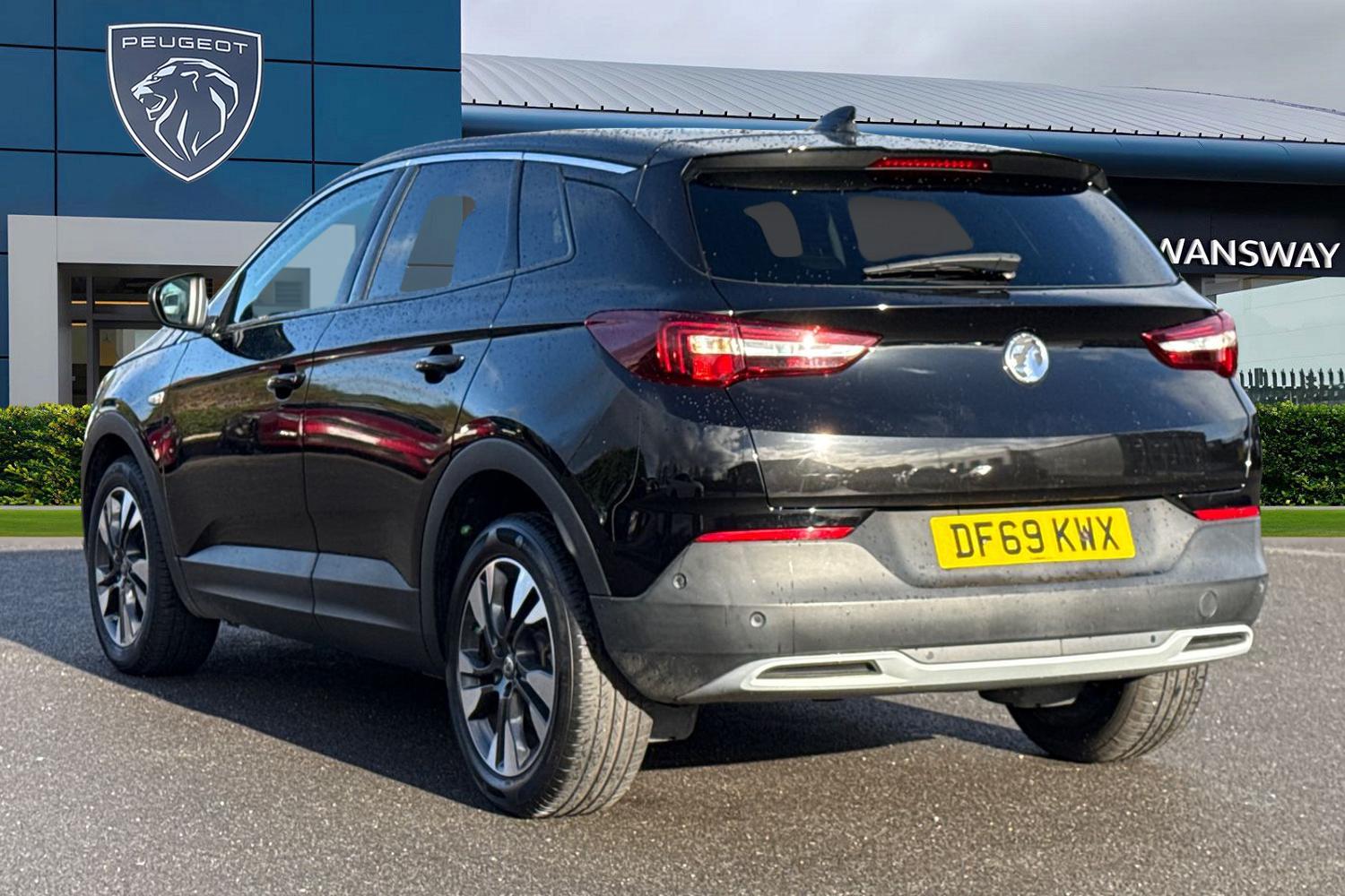 Used Vauxhall Grandland X 2019 for sale - 76364577: Photo 2