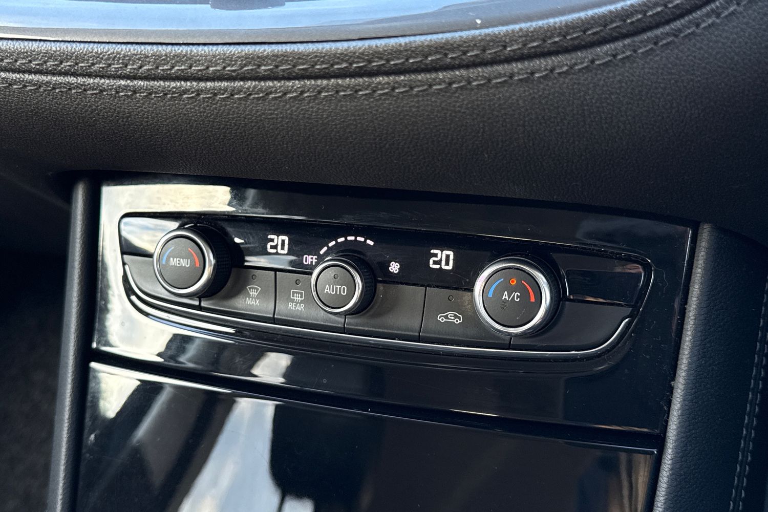 Used Vauxhall Grandland X 2019 for sale - 76364577: Photo 22