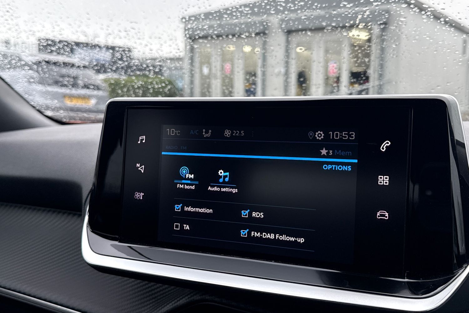 Used Peugeot 2008 2023 for sale - 77675105: Photo 46