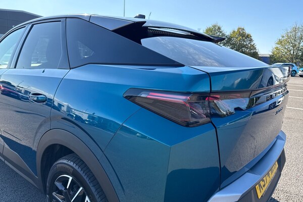 Used Peugeot 3008 2024 for sale - 76047537: Photo 30