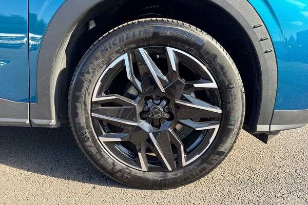 Used Peugeot 3008 2024 for sale - 76047537: Photo 9