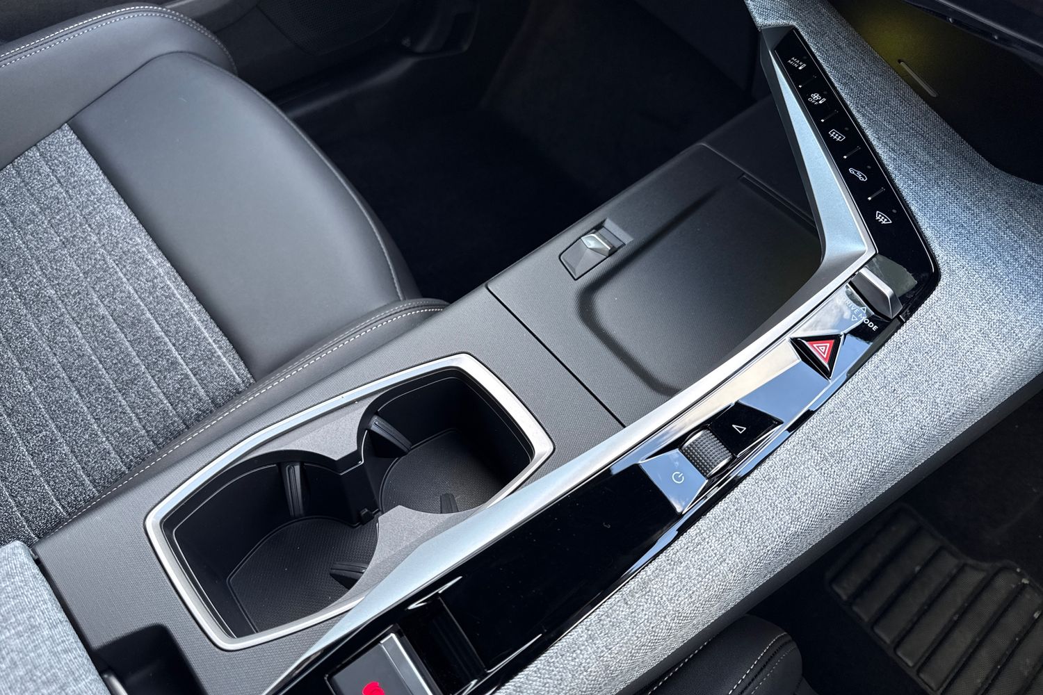 Used Peugeot 3008 2025 for sale - 77842945: Photo 57