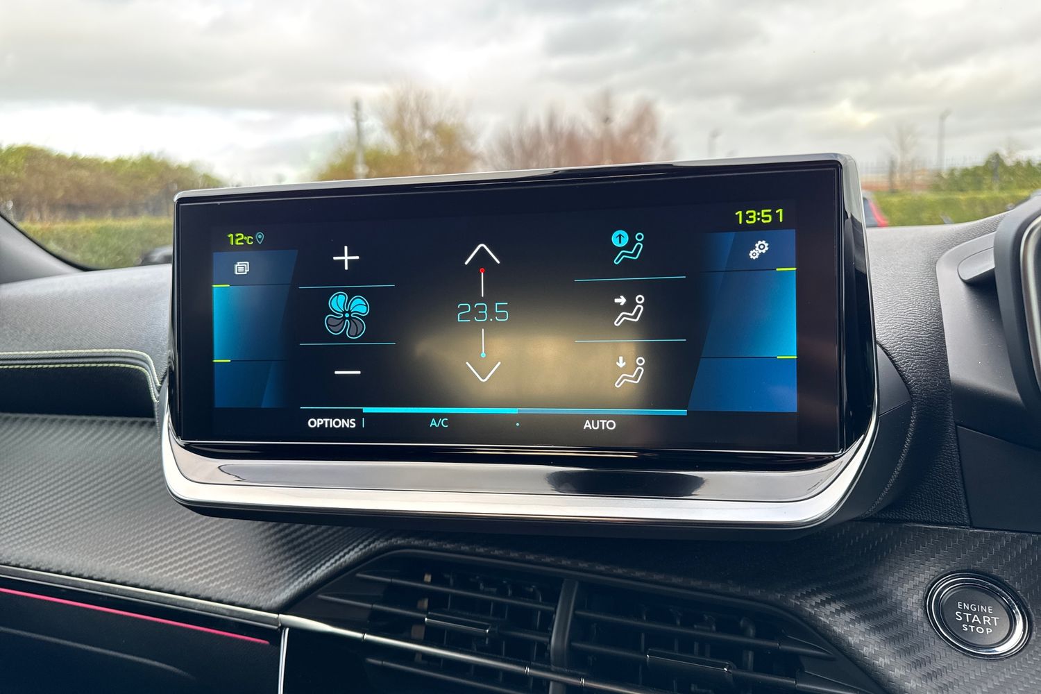 Used Peugeot E-2008 2022 for sale - 76902550: Photo 19