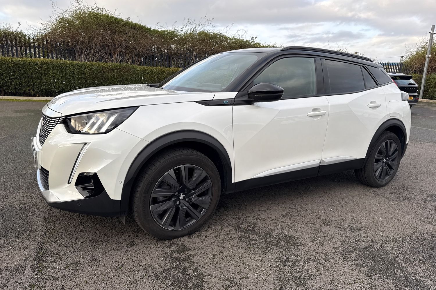 Used Peugeot E-2008 2022 for sale - 76902550: Photo 28