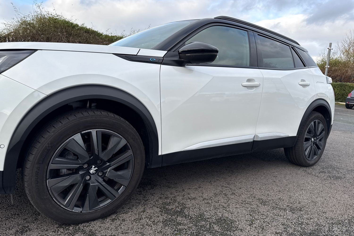 Used Peugeot E-2008 2022 for sale - 76902550: Photo 29