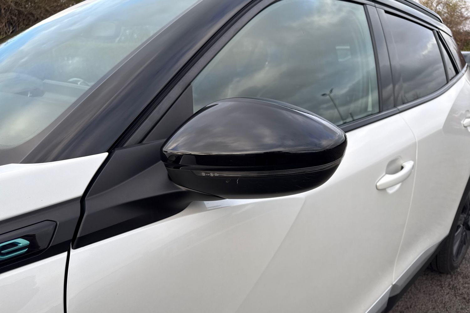 Used Peugeot E-2008 2022 for sale - 76902550: Photo 30