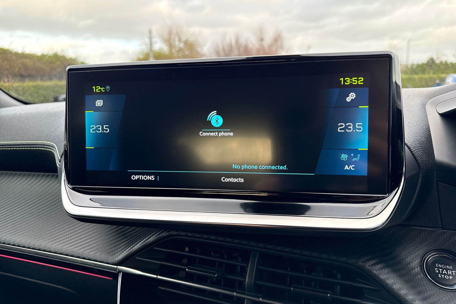 Used Peugeot E-2008 2022 for sale - 76902550: Photo 48