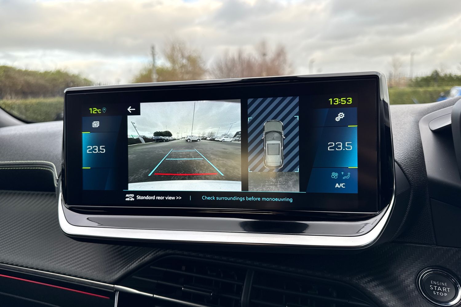 Used Peugeot E-2008 2022 for sale - 76902550: Photo 54