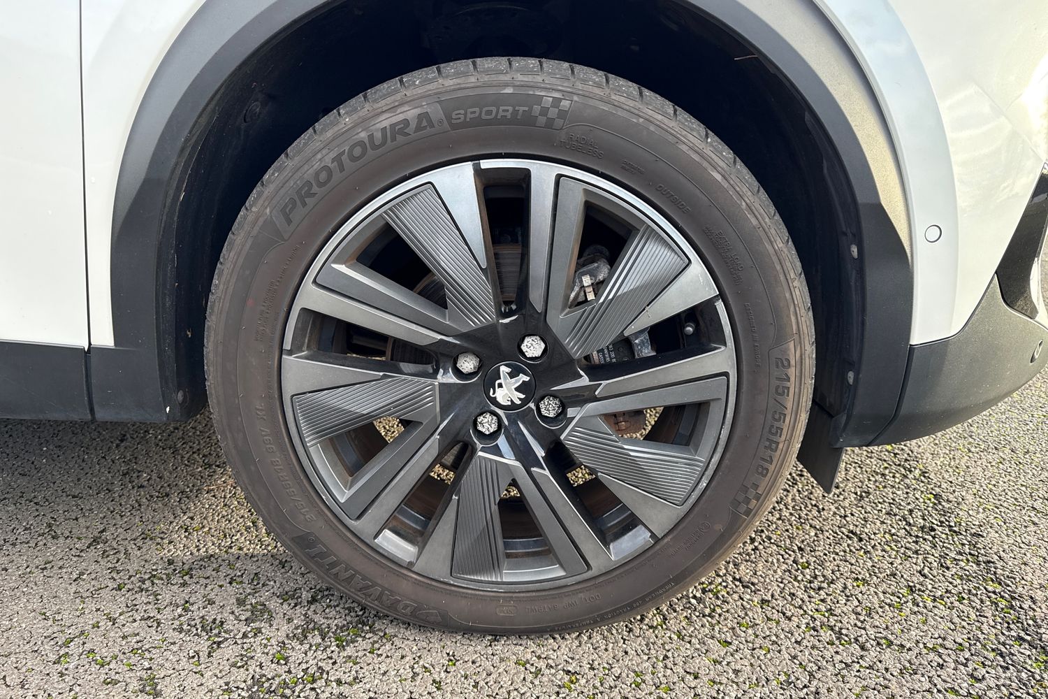 Used Peugeot E-2008 2022 for sale - 76902550: Photo 7