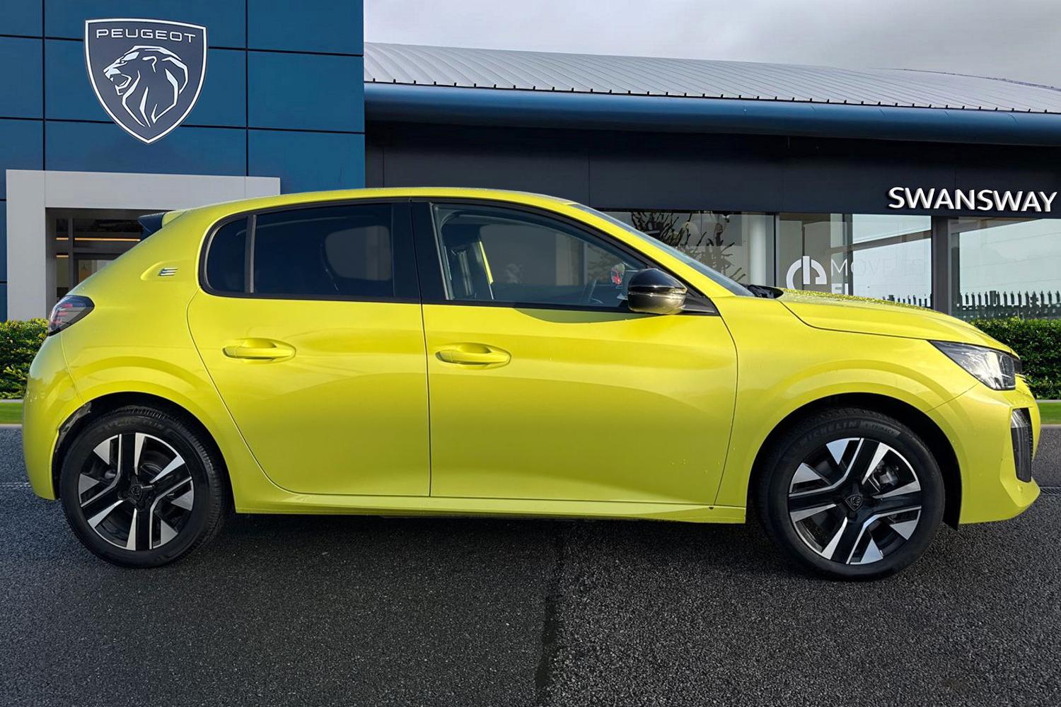 Used Peugeot E-208 2024 for sale - 76902519: Photo 3