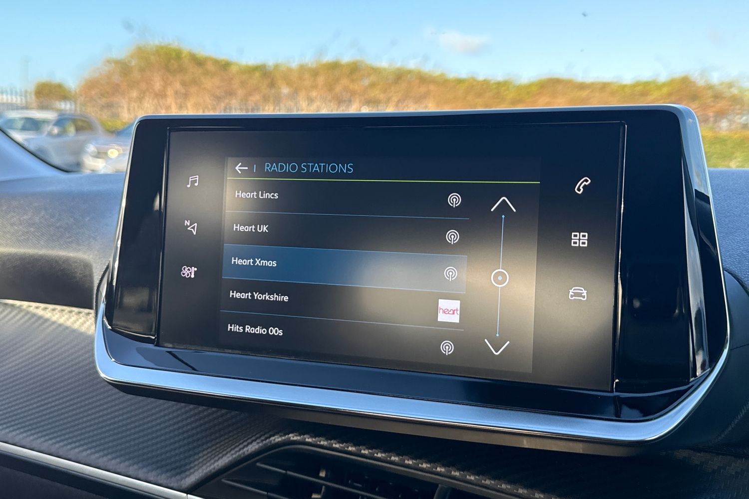 Used Peugeot E-208 2024 for sale - 76902519: Photo 44