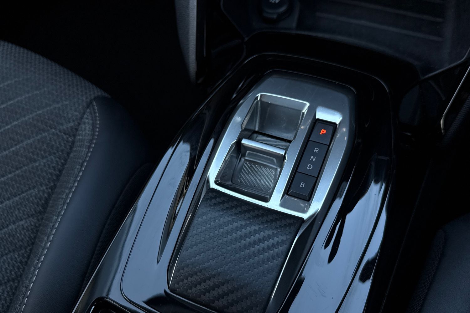 Used Peugeot E-208 2024 for sale - 76902519: Photo 54