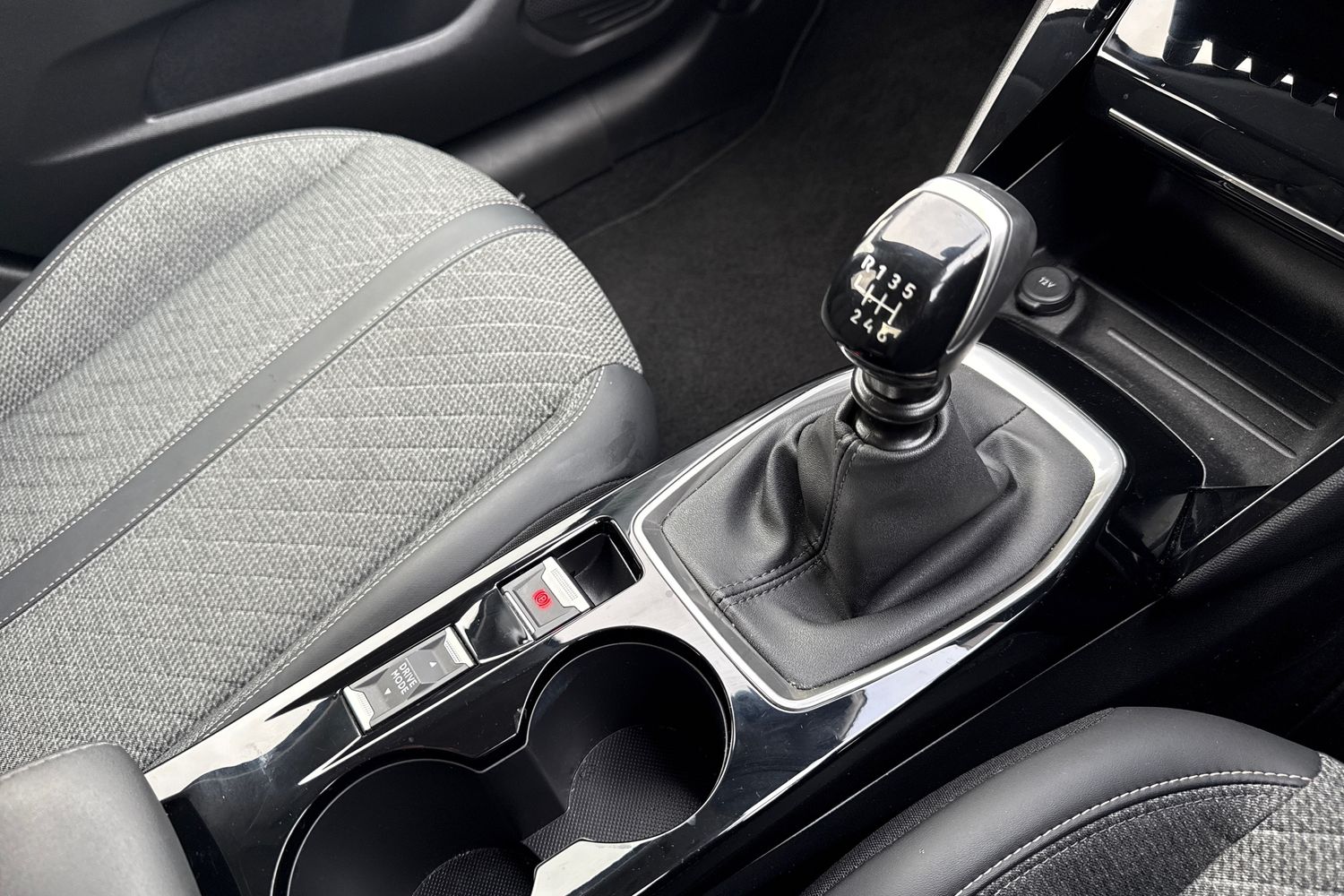 Used Peugeot 208 2024 for sale - 76509009: Photo 19