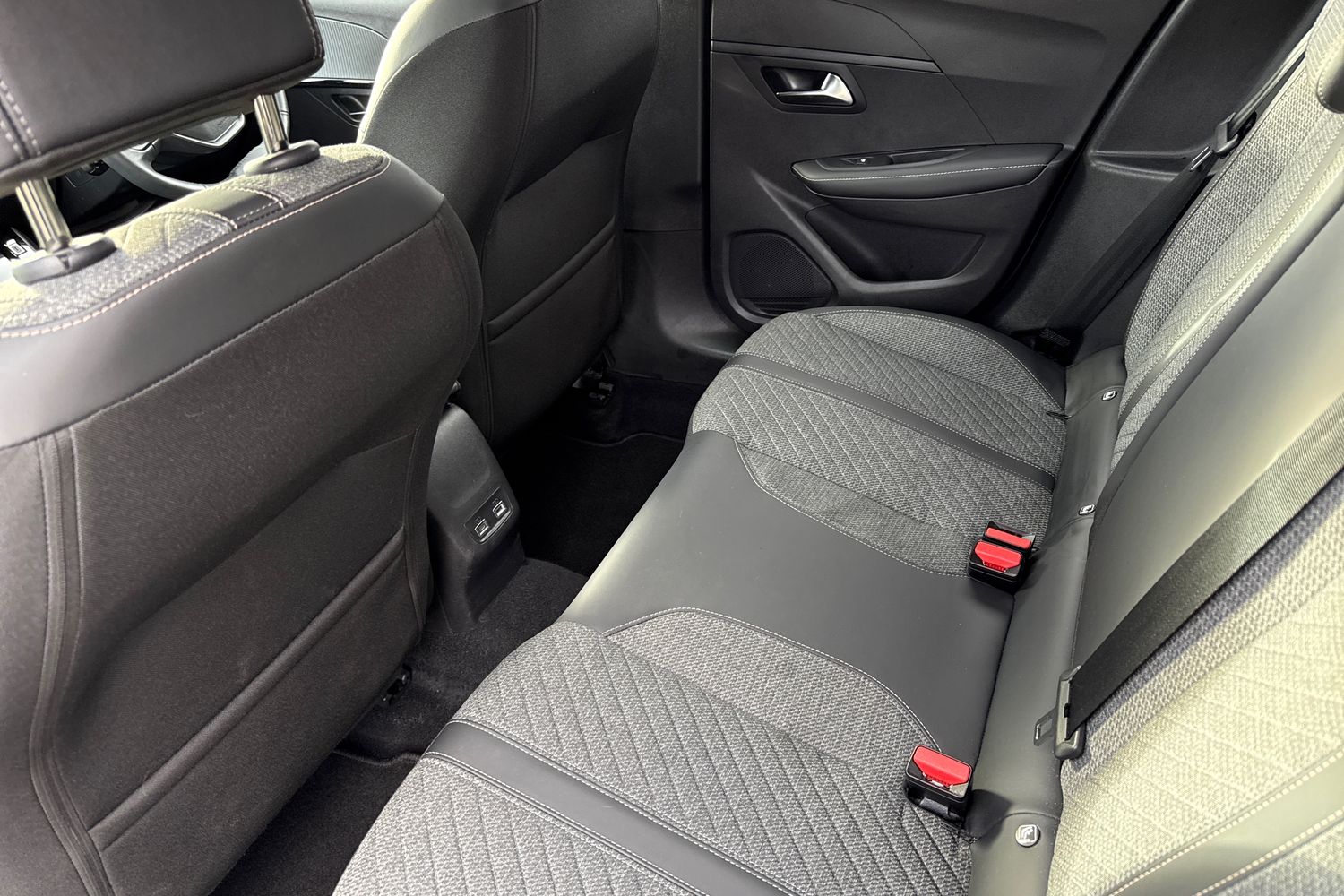 Used Peugeot 208 2024 for sale - 76509009: Photo 33