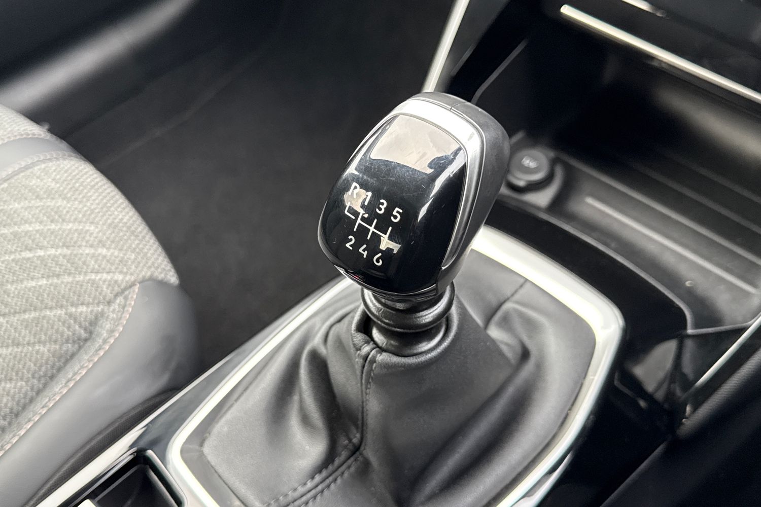 Used Peugeot 208 2024 for sale - 76509009: Photo 52