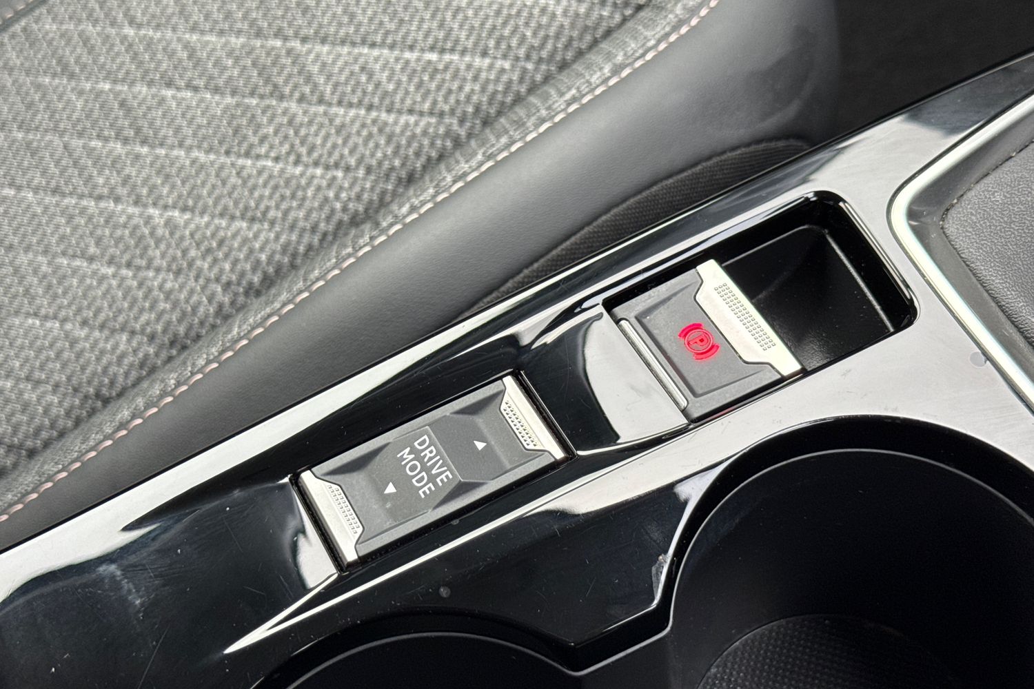 Used Peugeot 208 2024 for sale - 76509009: Photo 53