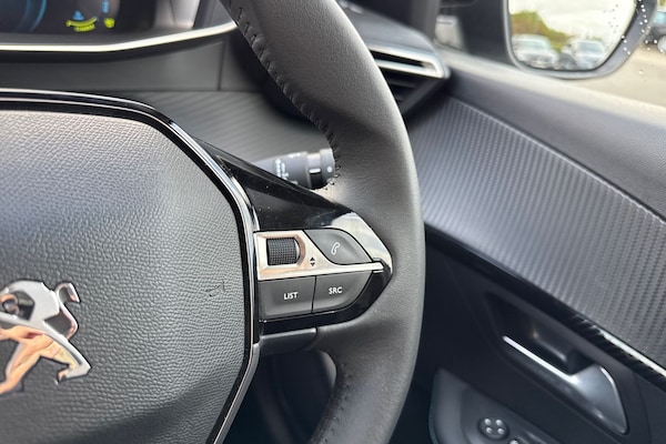 Used Peugeot E-208 2024 for sale - 76207049: Photo 40