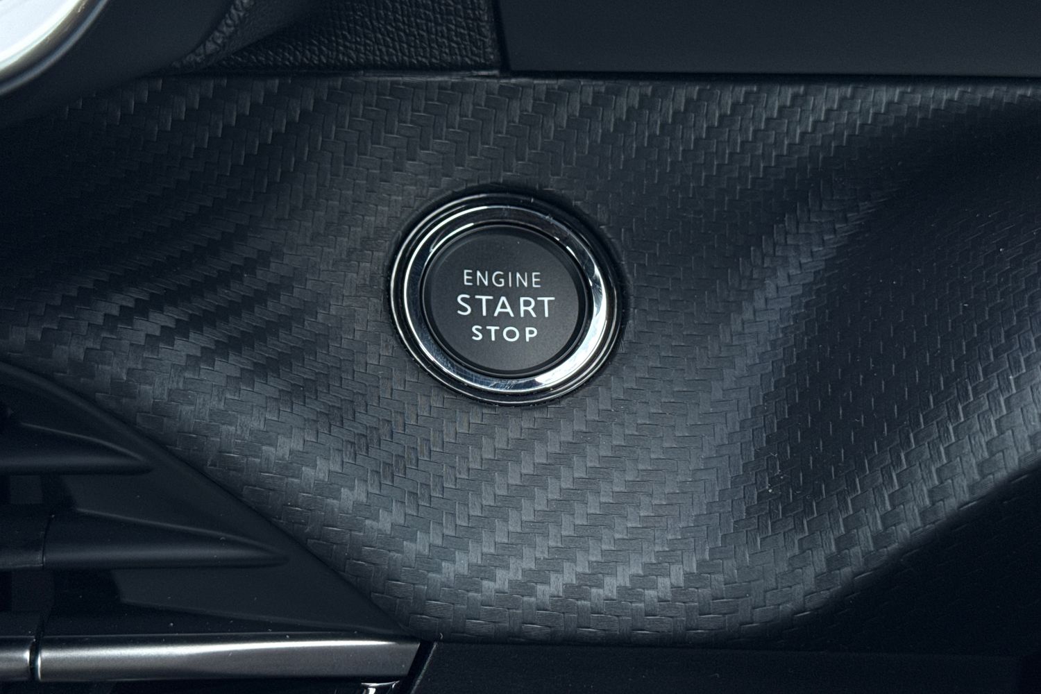 Used Peugeot 2008 2023 for sale - 78168553: Photo 31