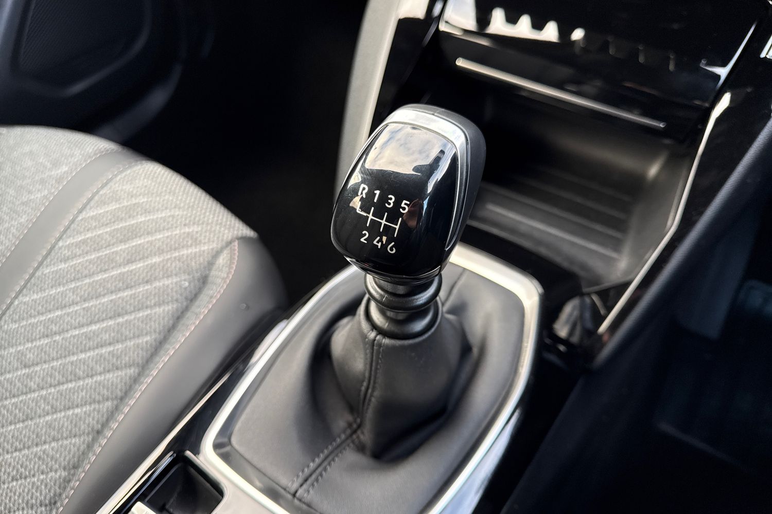 Used Peugeot 2008 2024 for sale - 76805364: Photo 19