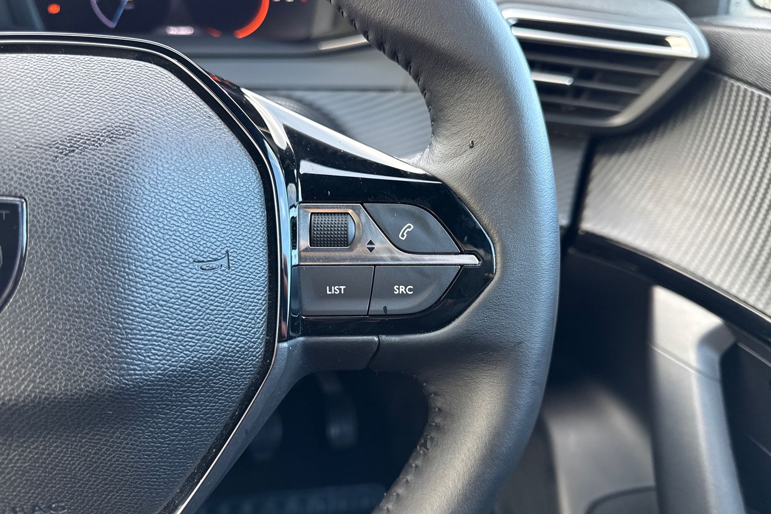 Used Peugeot 2008 2024 for sale - 76805364: Photo 39