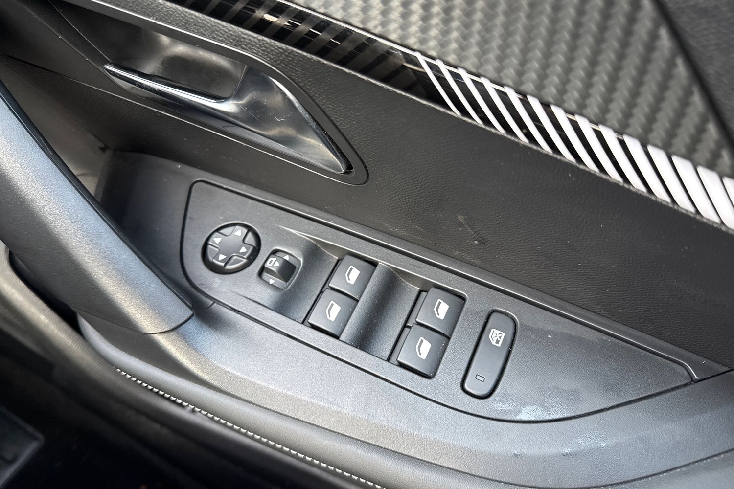 Used Peugeot 2008 2024 for sale - 76805364: Photo 41