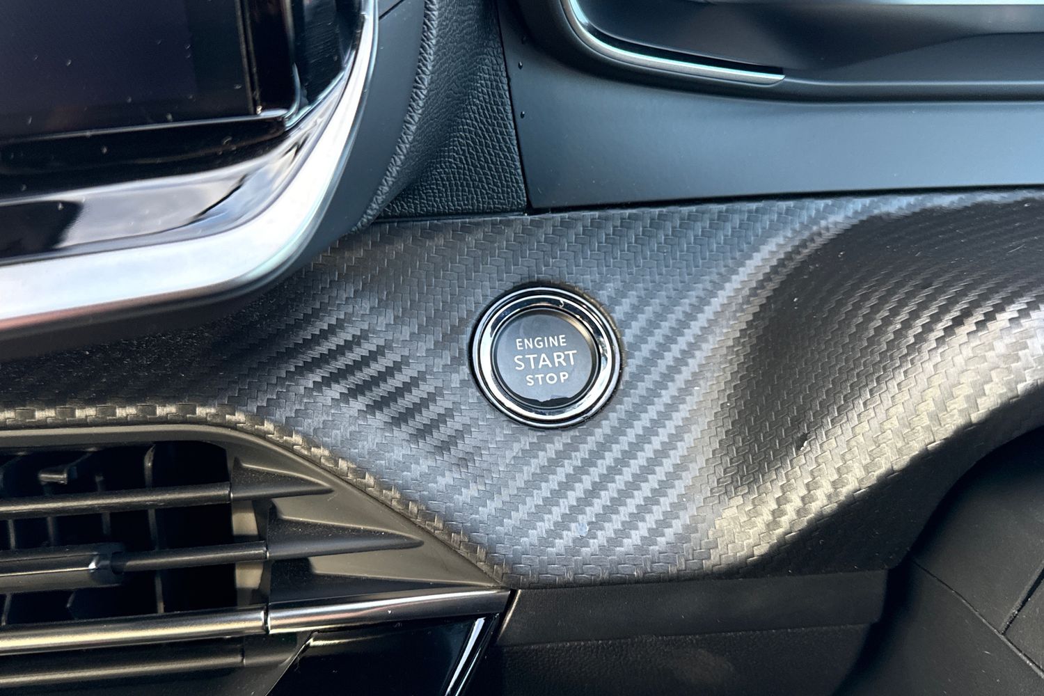 Used Peugeot 2008 2024 for sale - 76805364: Photo 53