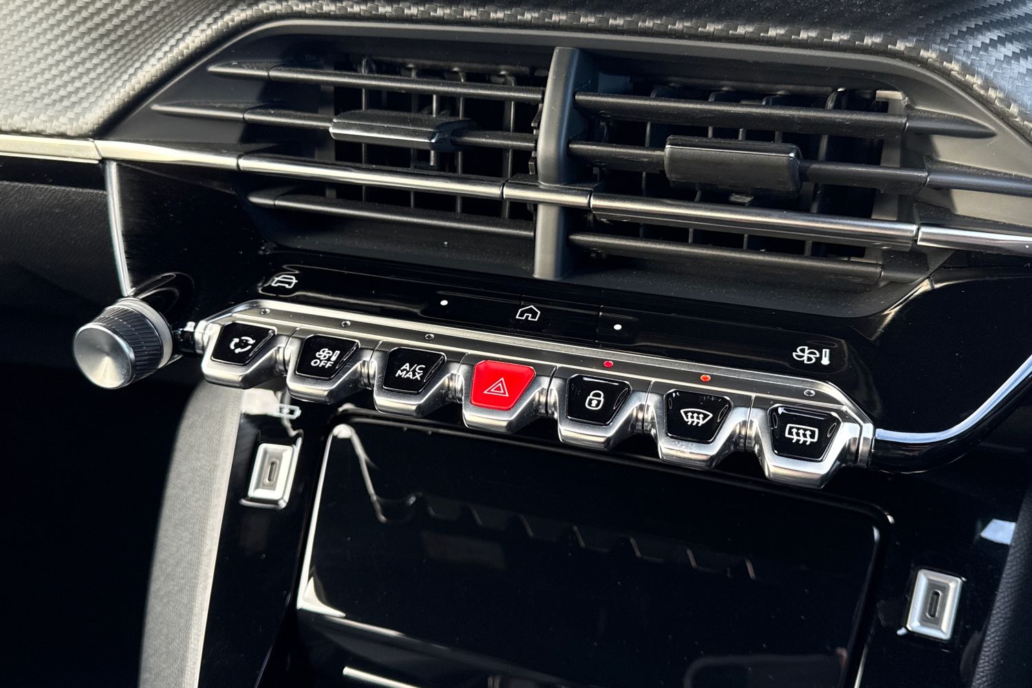 Used Peugeot 2008 2024 for sale - 76805364: Photo 54