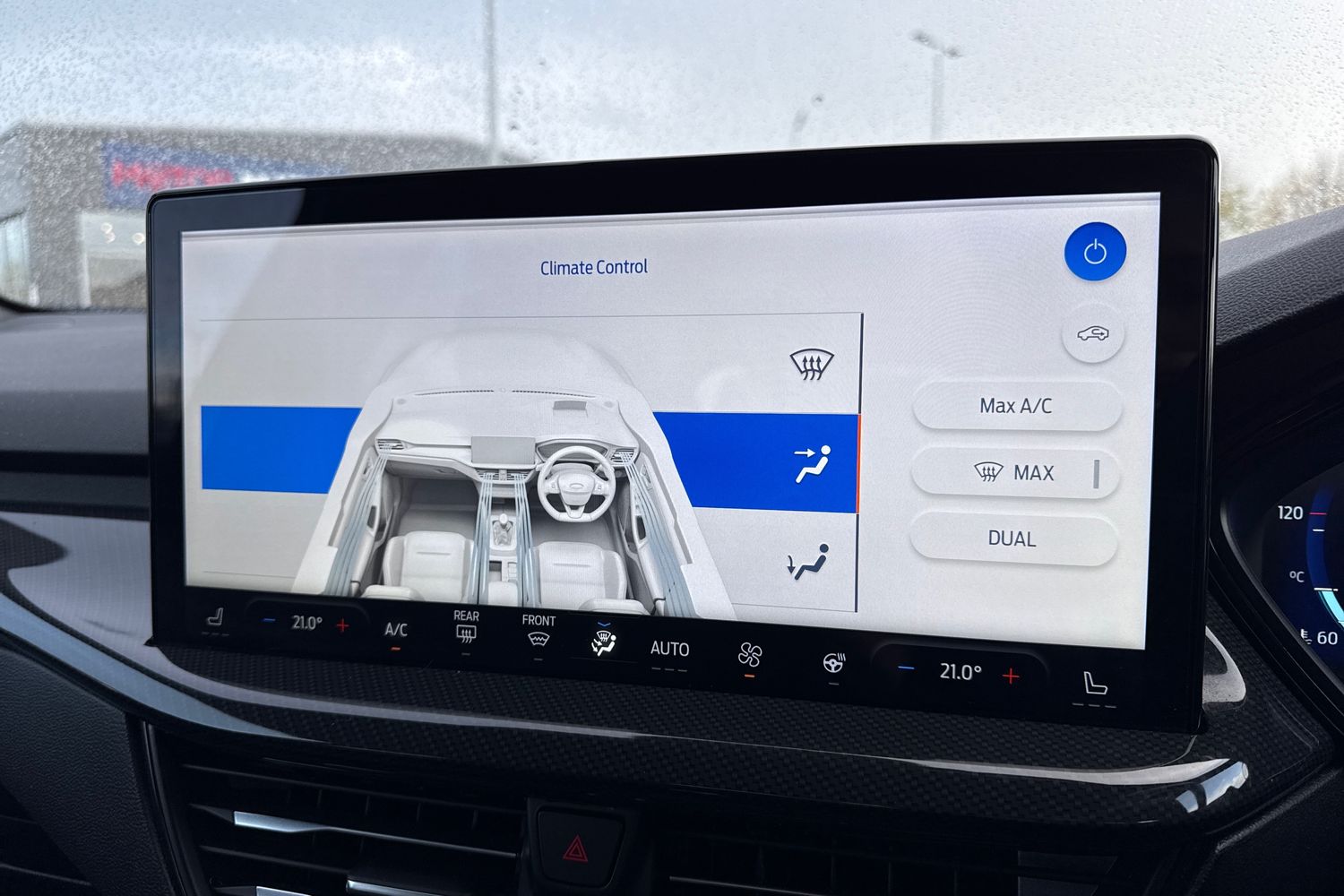 Used Ford Focus 2023 for sale - 76368680: Photo 22