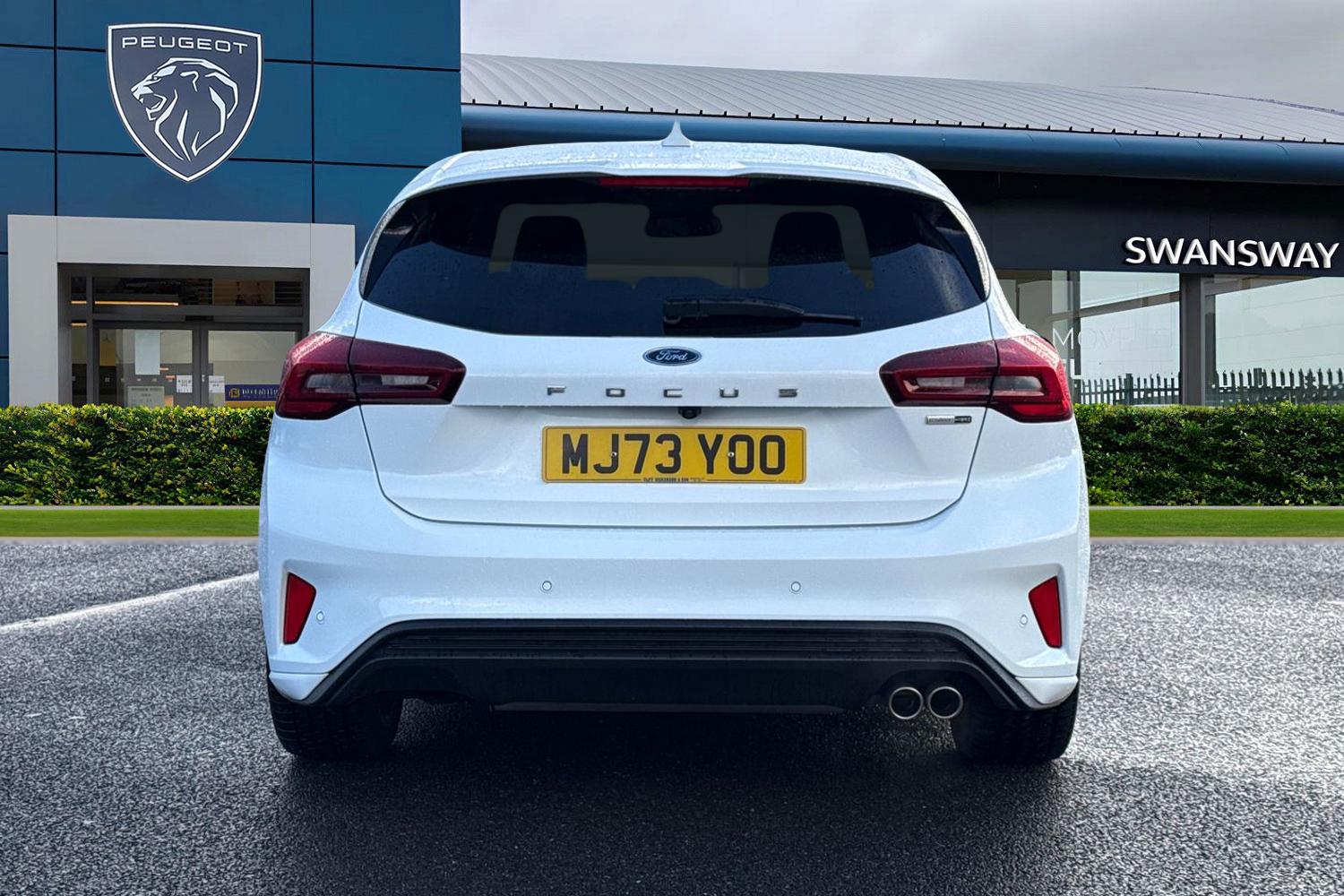 Used Ford Focus 2023 for sale - 76368680: Photo 4