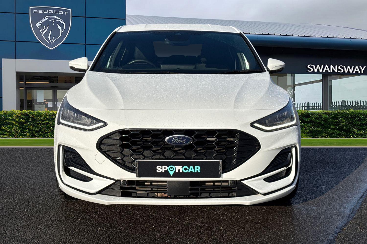 Used Ford Focus 2023 for sale - 76368680: Photo 6