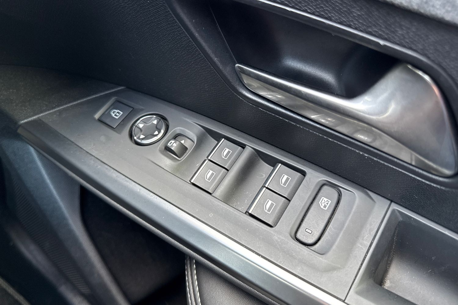 Used Peugeot 3008 2024 for sale - 76481082: Photo 42